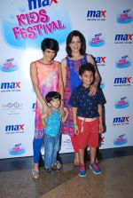 Mandira Bedi, Aditi Gowitrikar at Max kids fashion show in Mumbai on 5th May 2015